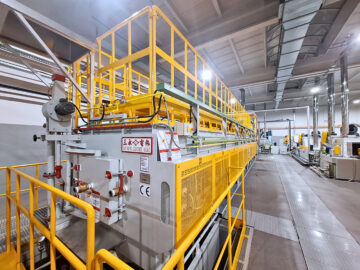 Koelner Rawlplug Łańcut Bolt Factory heat treatment